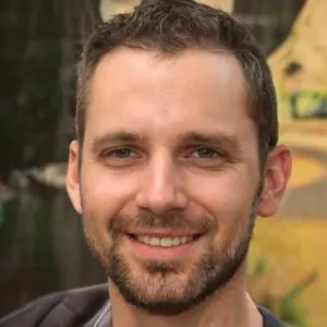Nazim Almasi